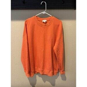 Evereve Lucia Heart Stitch Crew Neck Sweatshirt Women’s Size Medium EUC